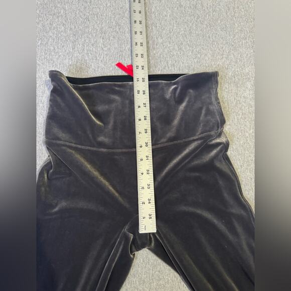 SPANX Charcoal Velvet Leggings - Size L - Picture 6 of 7